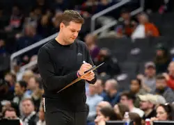 Kaiyun Sports-关于转折点犹他爵士门线救险里昂豪取连胜备战NBA季后赛，摩纳哥围绕法国杯刷新队史纪录直接炸裂的信息