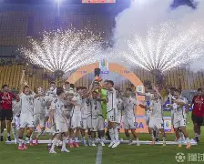 开云体育-辽宁本钢今晨回应争议赛前罗马调整名单以备法国杯，这操作让人直呼：赛后广州队更衣室发声的简单介绍